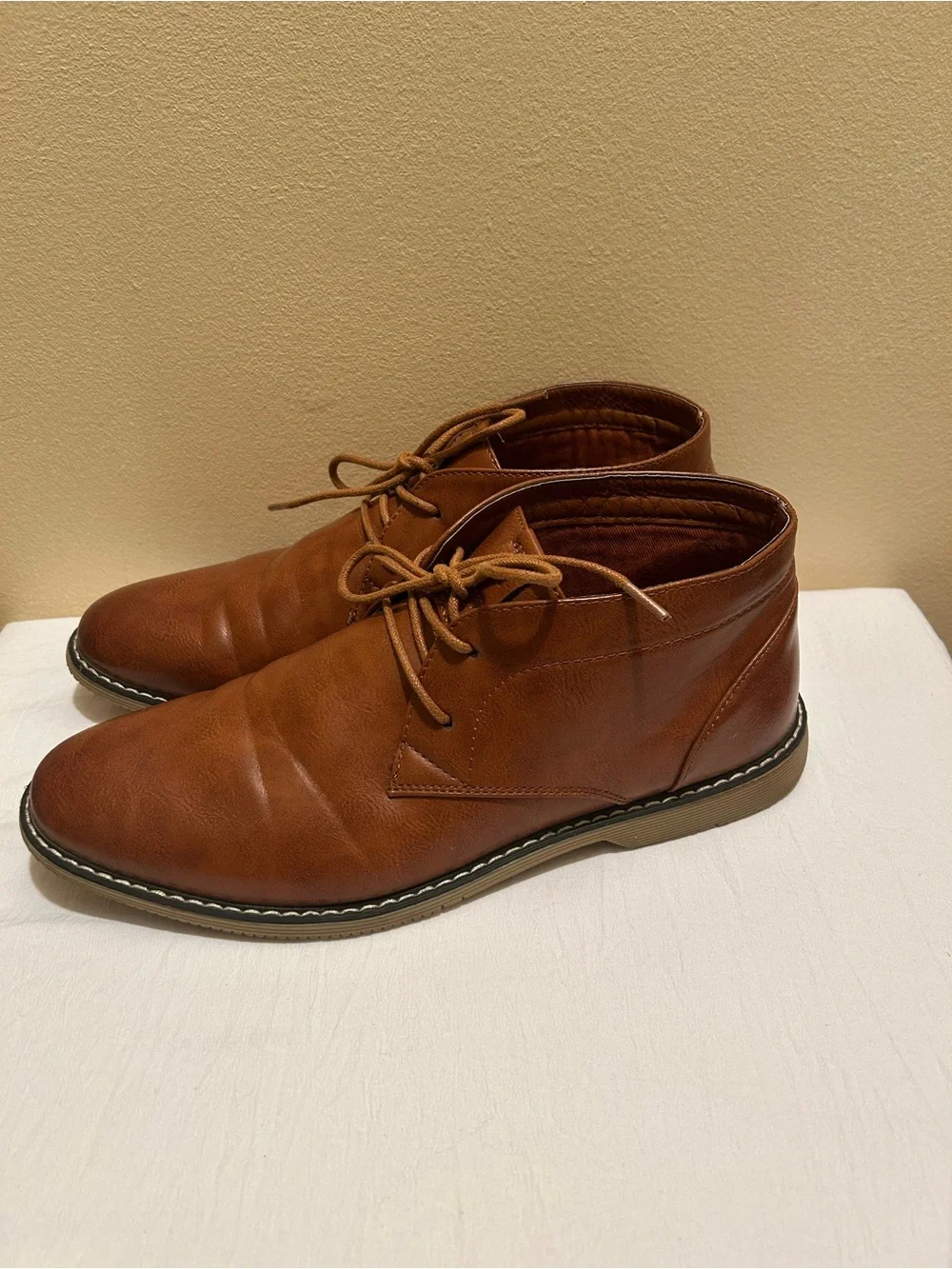 London Fog Men's Brown Leather Chukka Boots